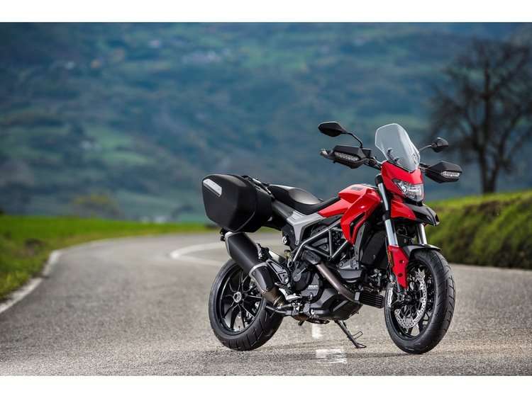 Ducati Hyperstrada 2013