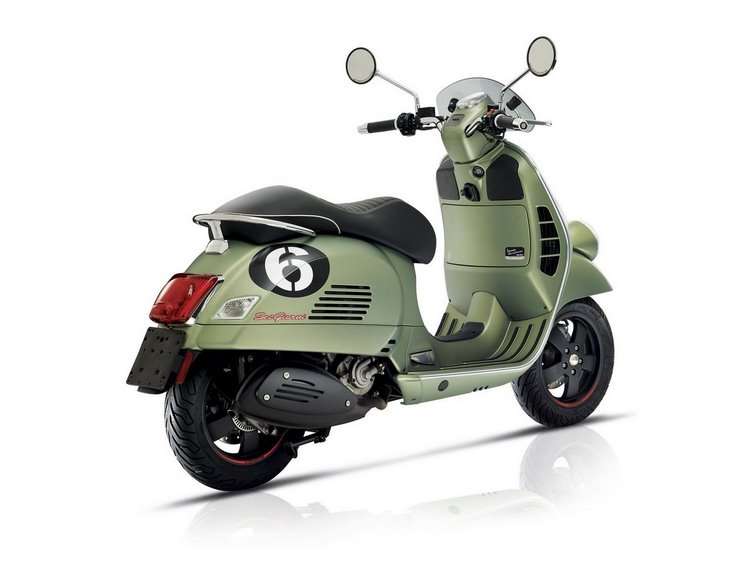 Итальянский скутер Vespa 946