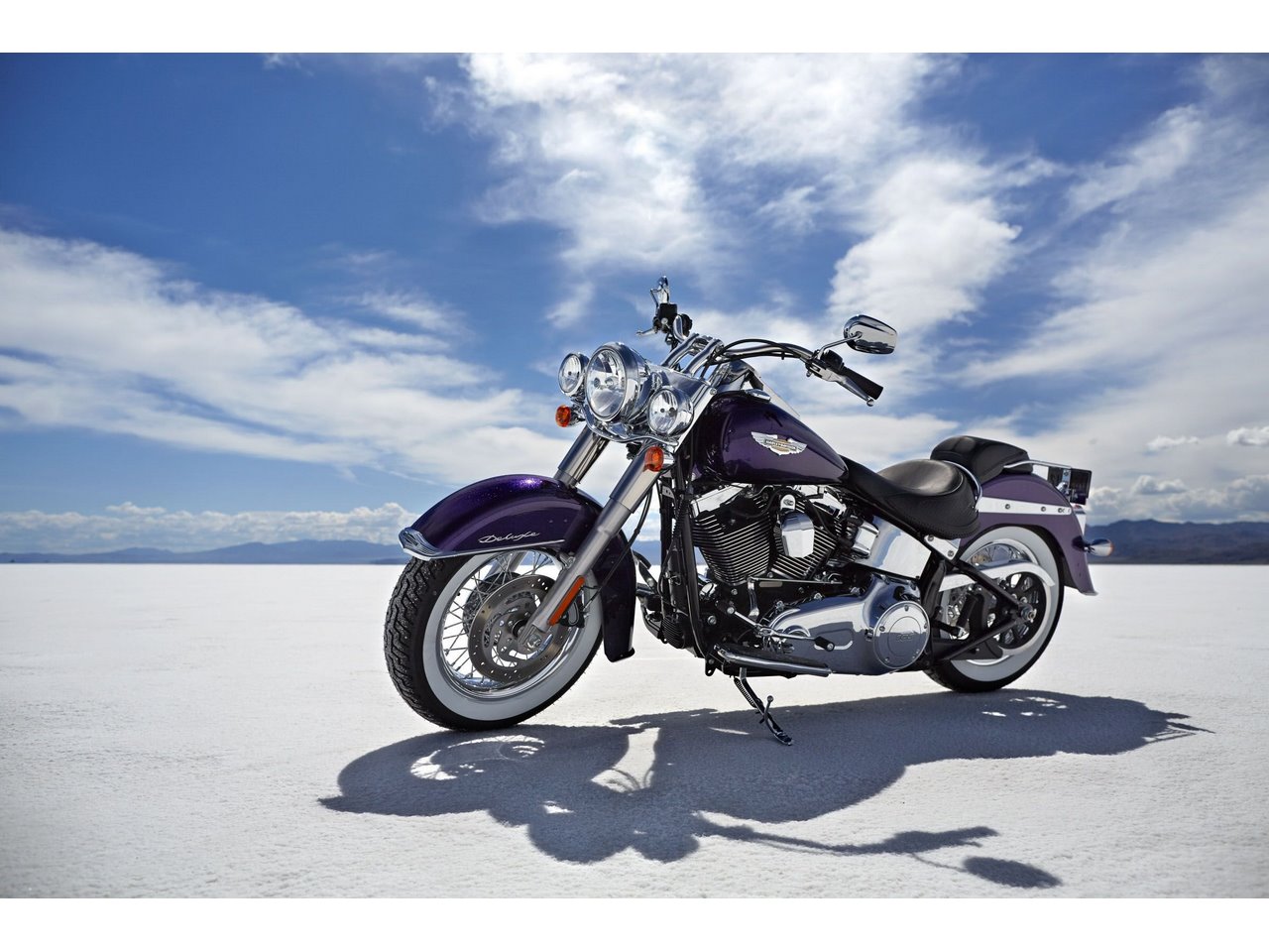 Harley-Davidson Softail Deluxe 107